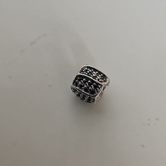 925 Sterling Silver Sparkling Black Stone Charm Silver - Picture 12 of 16